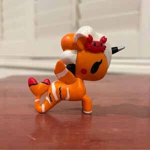 Tokidoki Mermicorno Series 1 Marea Clown Fish Vinyl Figure Orange Crab Toy